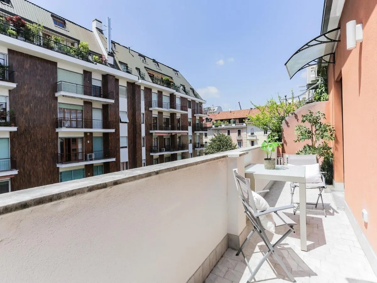 The Best Rent - Apartment With Balcony In Amendola Milan Italy