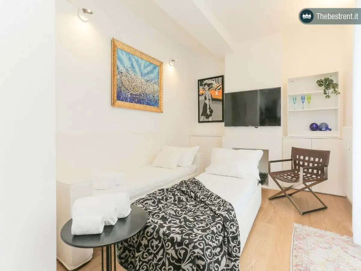 The Best Rent - Apartment With Balcony In Amendola Milan Italy
